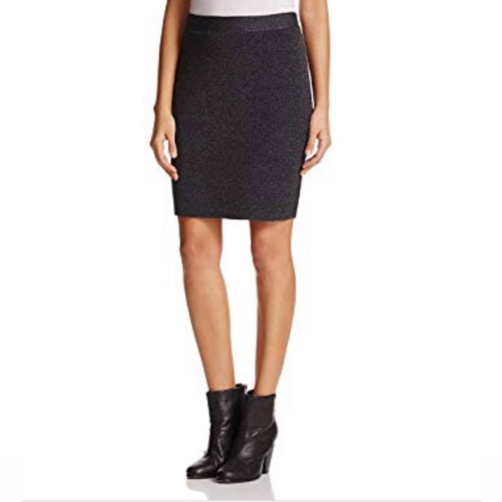 Eileen Fisher women’s black/ grey wool/ cotton blend knee pencil pull on skirt M